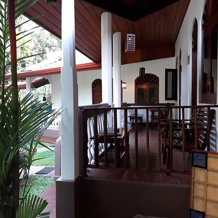 Goyambokka Guesthouse Tangalle Ngoại thất bức ảnh