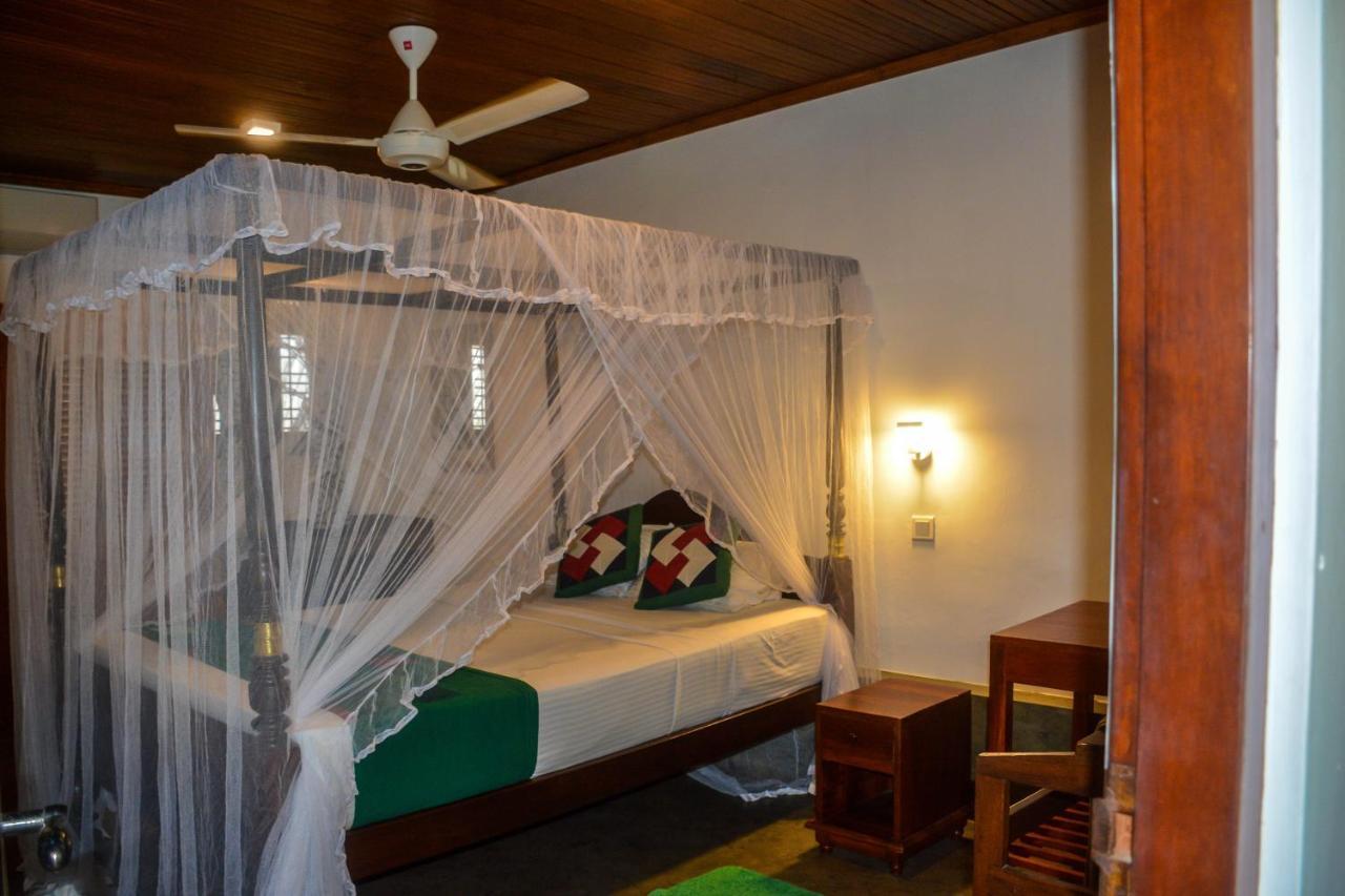 Goyambokka Guesthouse Tangalle Ngoại thất bức ảnh