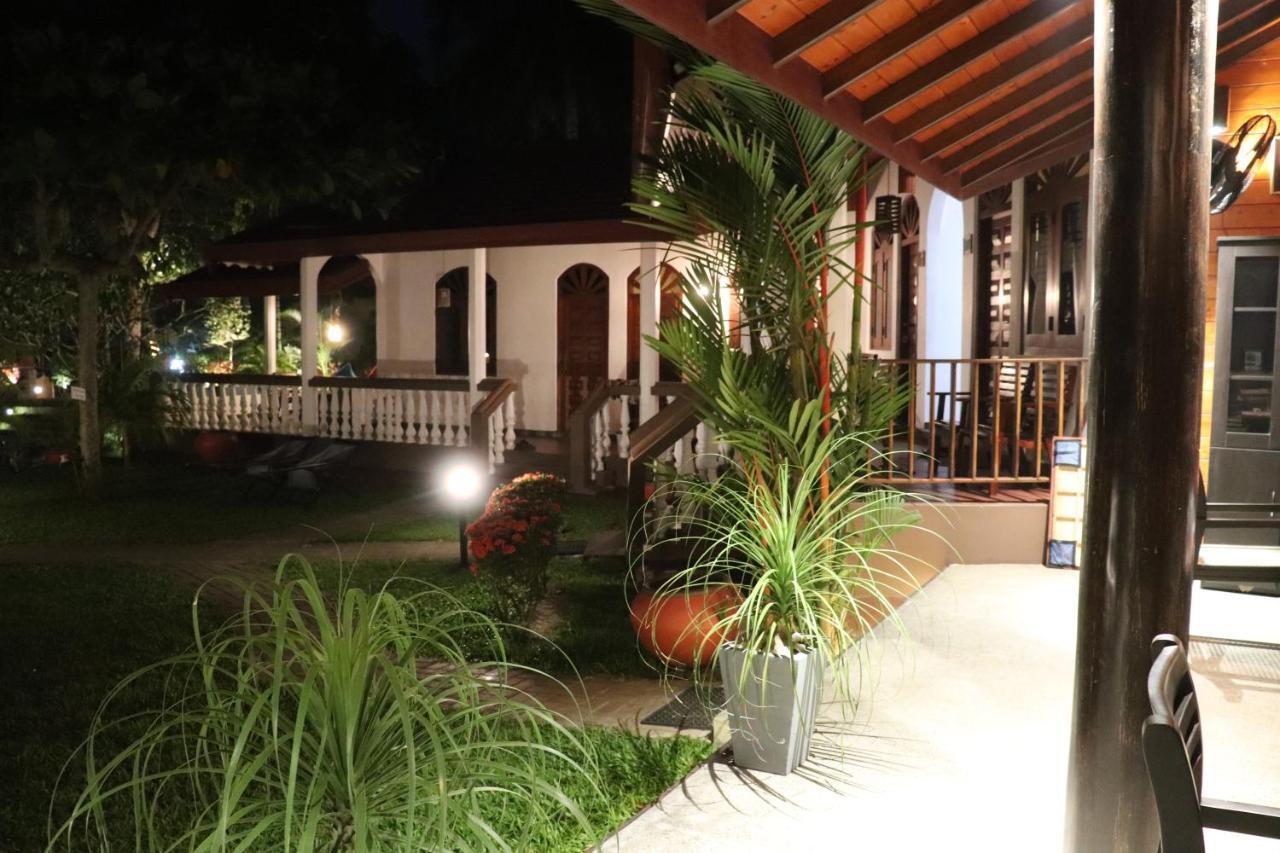Goyambokka Guesthouse Tangalle Ngoại thất bức ảnh